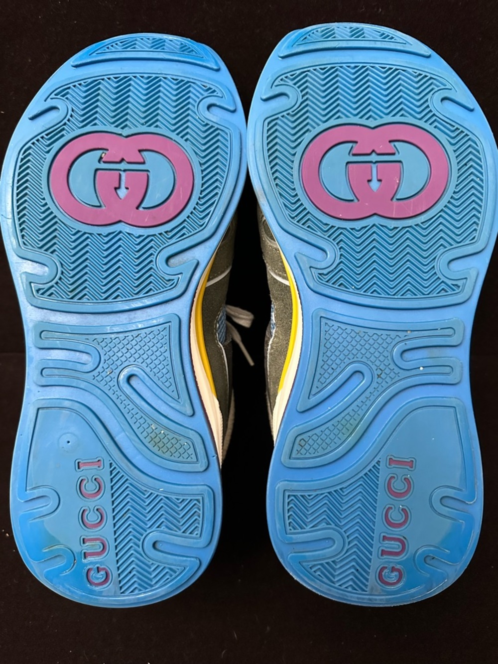 Gucci Ultrapace Mid Sneakers - Black/Grey/blue size 6 1/2 with COA and dustbag - Picture 7 of 14